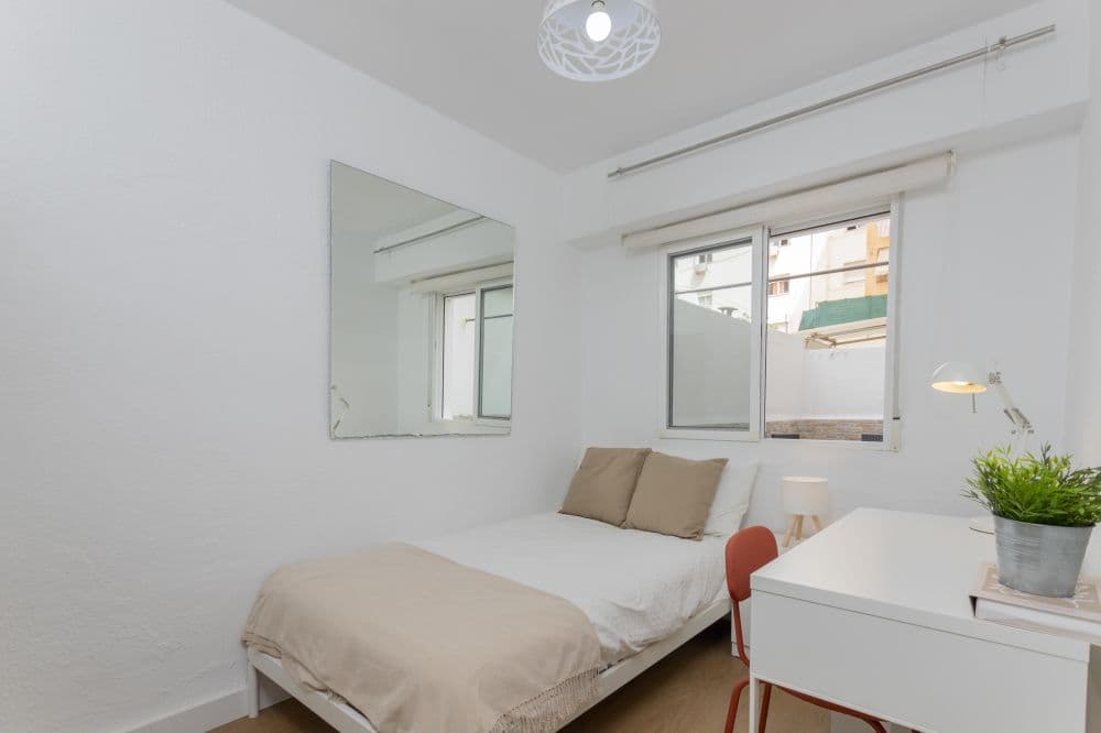Room in Valencia