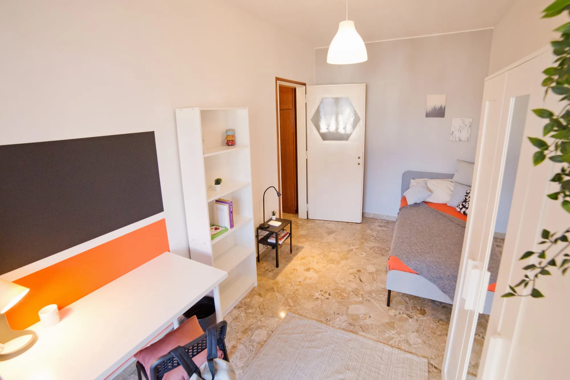 Habitación privada en Lecco photo 2