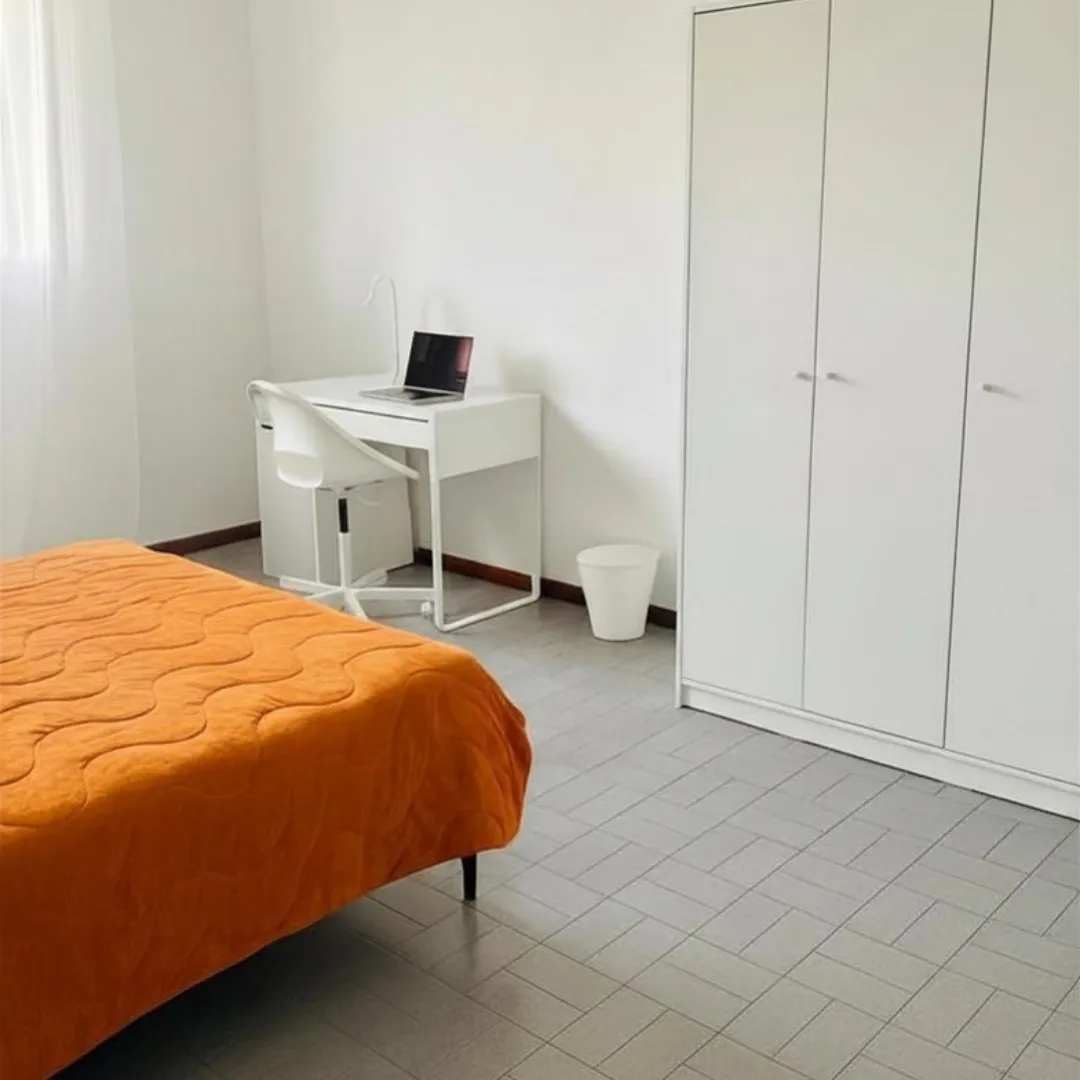 Private room in Milan photo 2