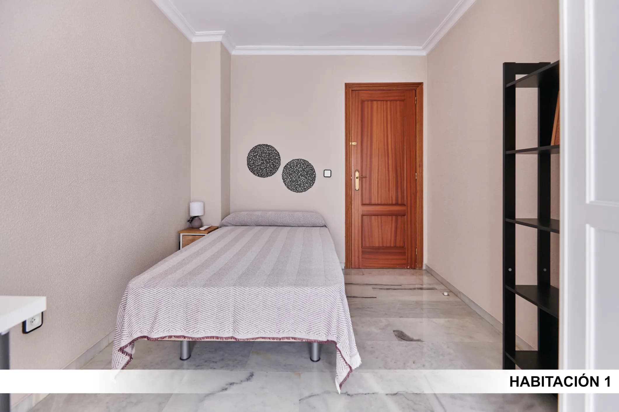 Habitación privada en Seville photo 2