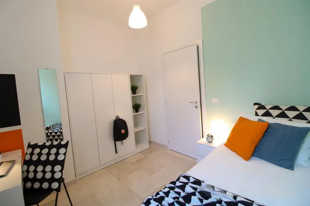 Private room in Bologna photo 3