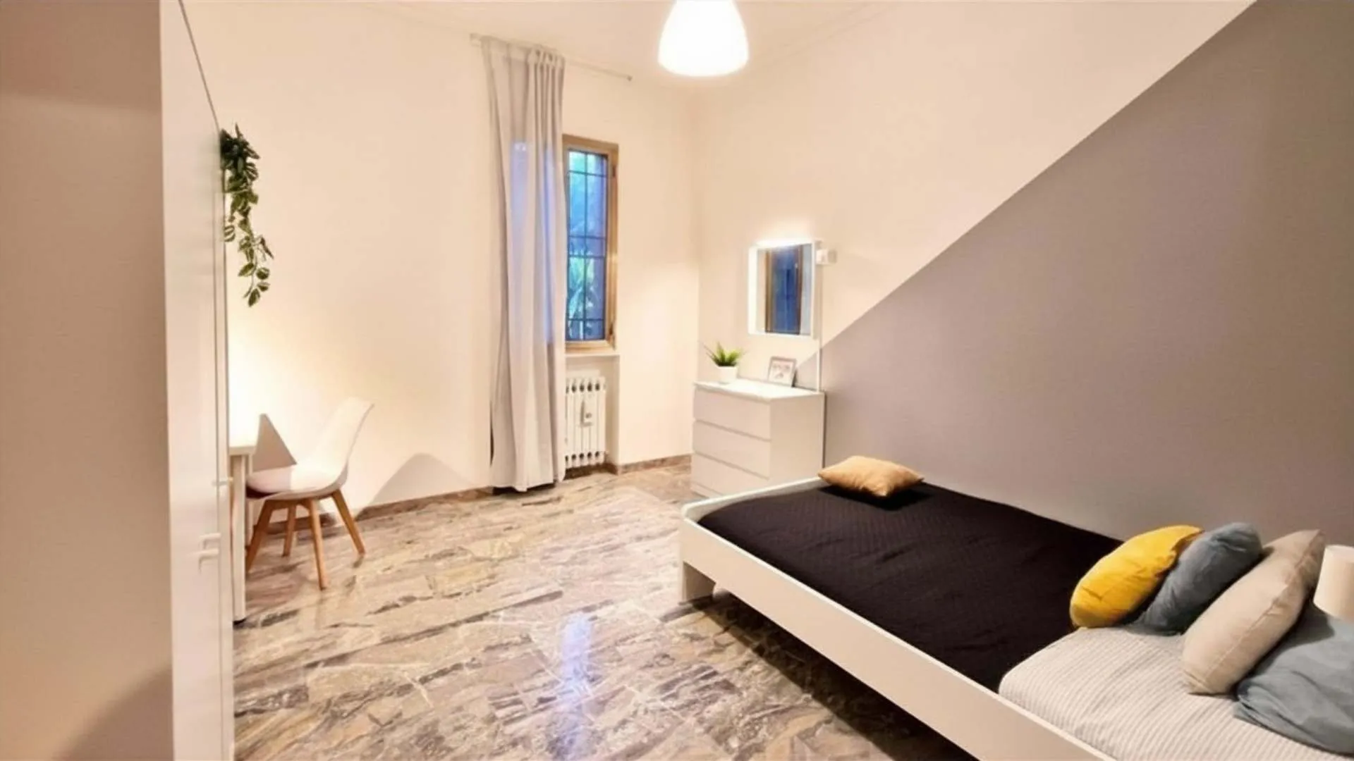Stanza privata a Bologna photo 2